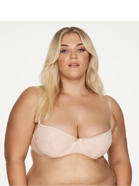 Frederick's of Hollywood Bra 32E(DD) Nude